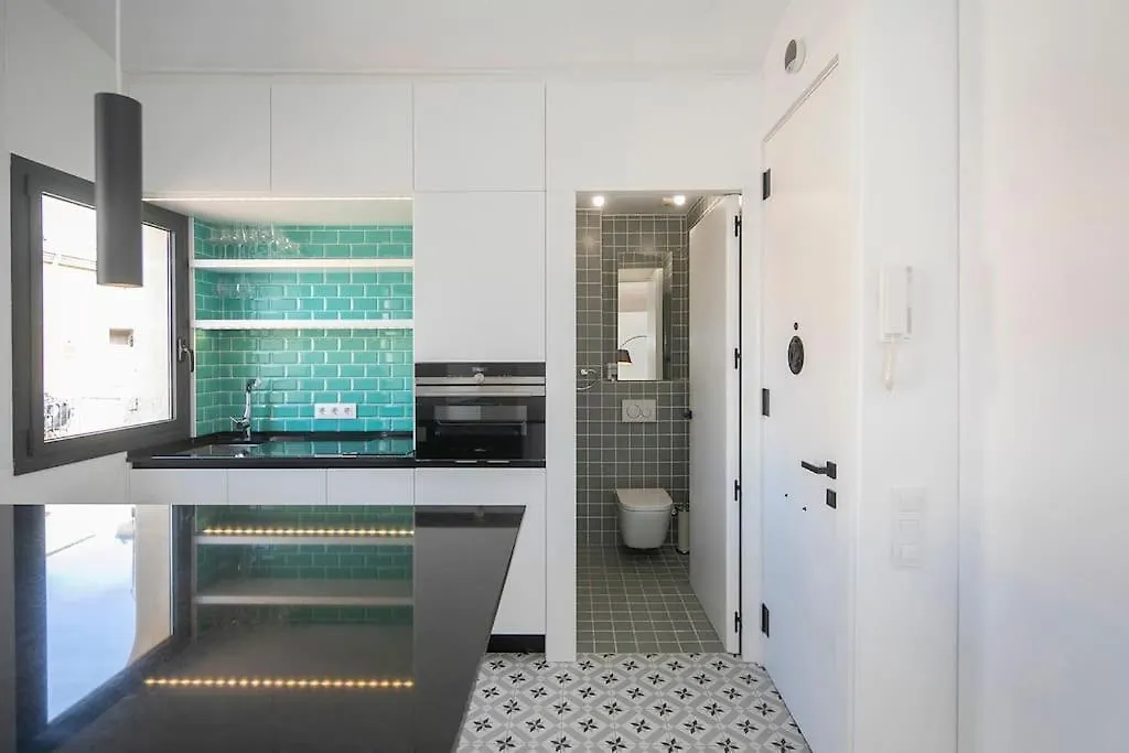 Awesome Stylish Flat Barceloneta Apartman