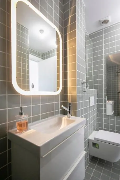 Awesome Stylish Flat Barceloneta Apartman Barcelona