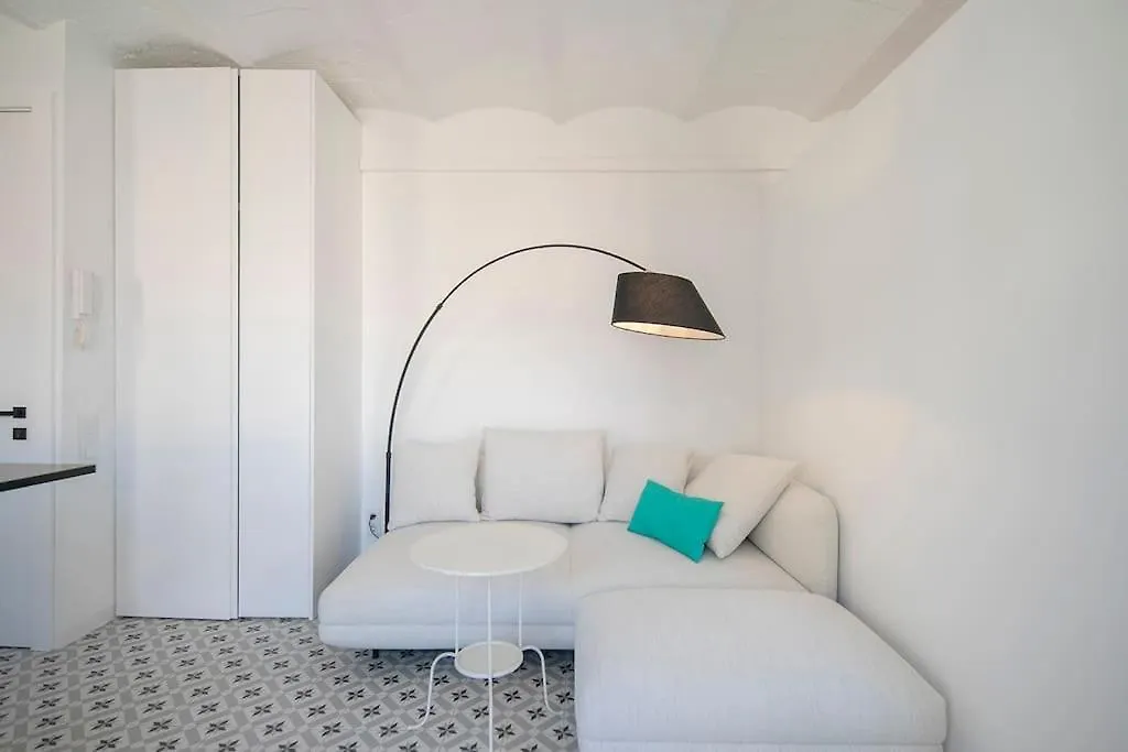 Awesome Stylish Flat Barceloneta Apartman